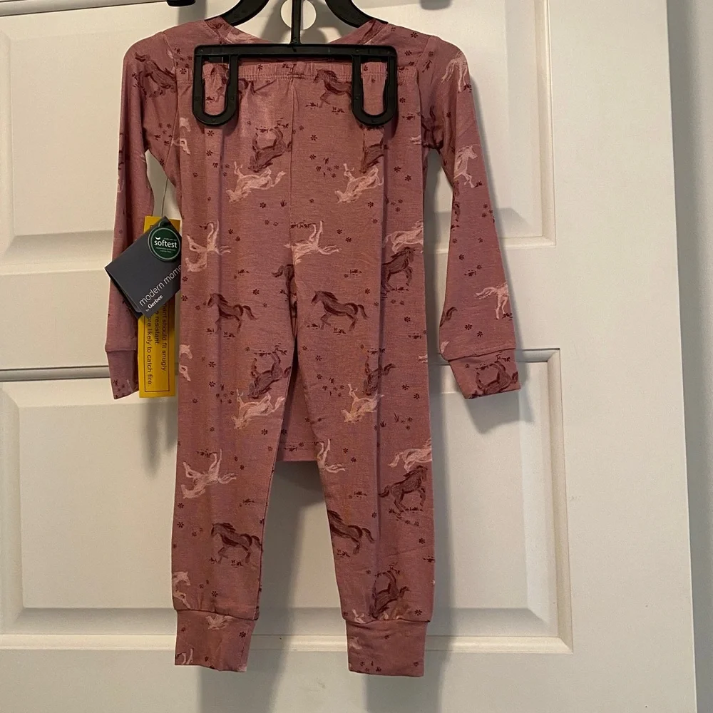 Horse Pajama Set - Picture 5 of 5